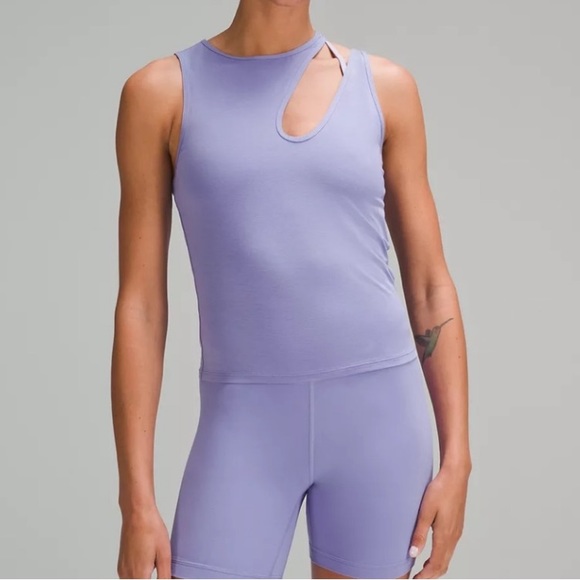 NEW lululemon Shoulder Cutout Yoga Tank Slim Fit Waist Length - Picture 2 of 8
